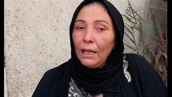 والدة محمود من كفر