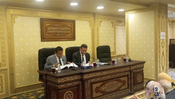 لجنة الصناعة بمجلس