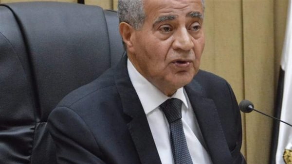 وزير التموين