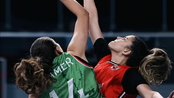 الأهلي وسبورتنج كرة