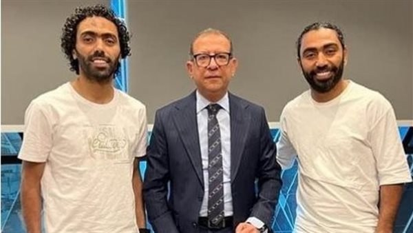 أشرفعبد العزيز وحسين