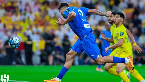 ميتروفيتش أثناء تسجيل