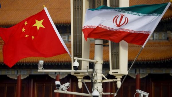 علم الصين - إيران