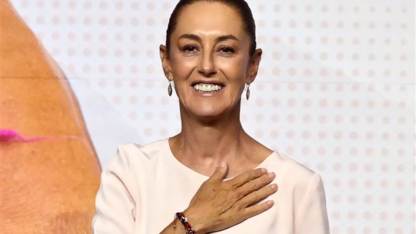 كلوديا شينباوم 