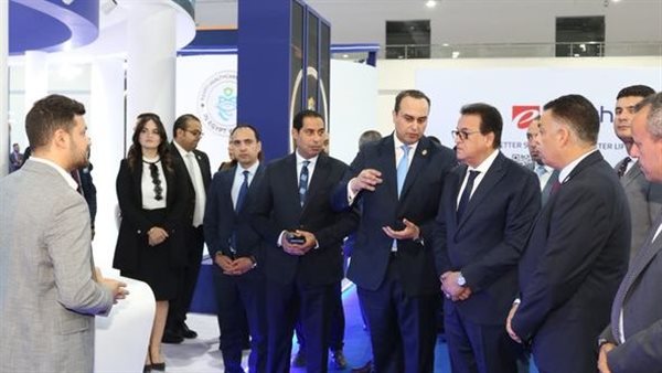 وزير الصحة ورئيس