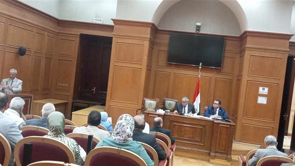 لجنة الإسكان 