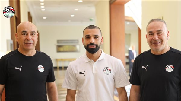 محمد صلاح وحسام حسن