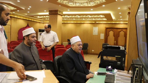 رئيس قطاع المعاهد