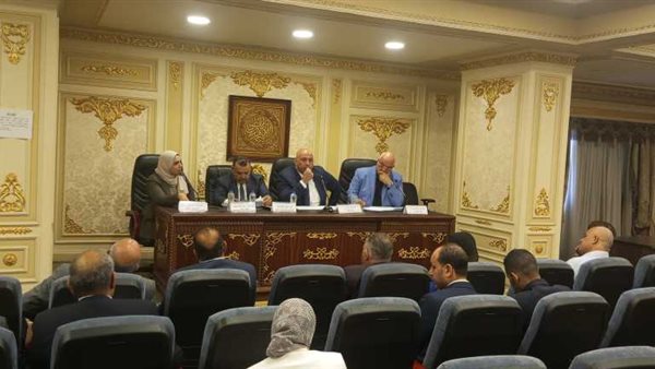 لجنة الاتصالات وتكنولوجيا