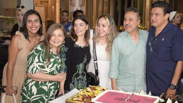 مسلسل أزمة ثقة 