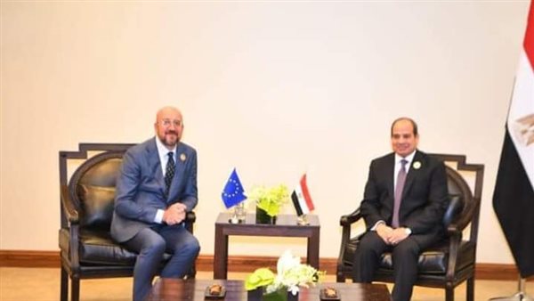 الرئيس السيسي مع