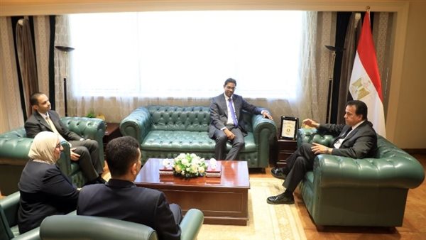 جانب من توقيع بروتوكول