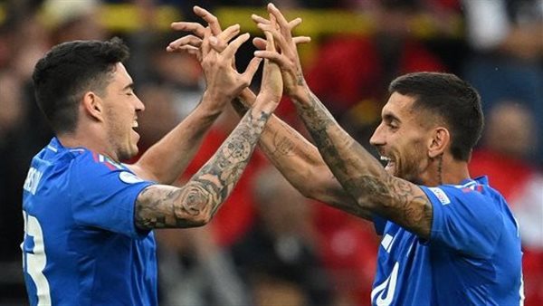 إيطاليا وألبانيا