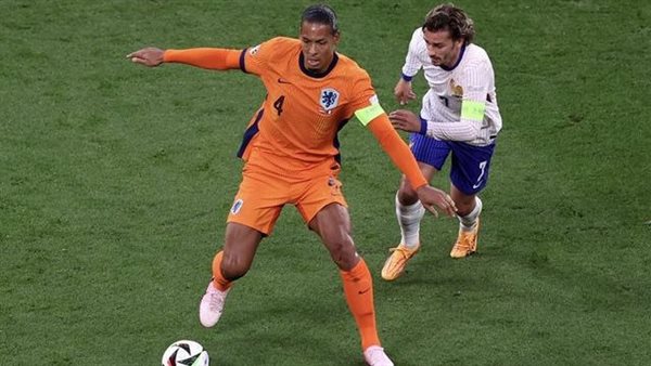 من مبارا هولندا أمام