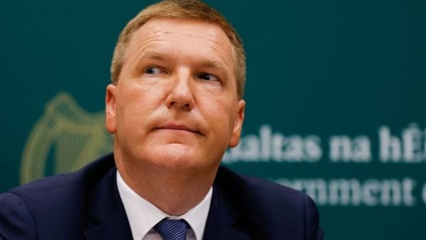 وزير المالية مايكل