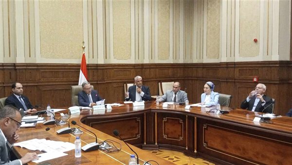 اجتماع لجنة الإدارة