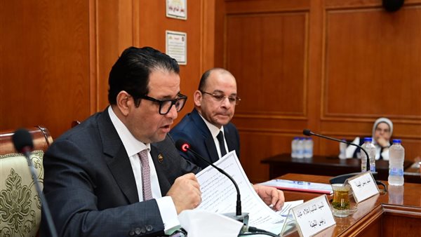 اجتماع لجنة النقل