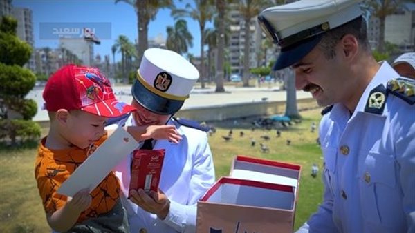 الداخلية تحتفل مع