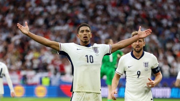 احتفال بلينجهام بهدف