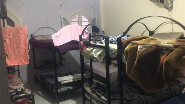 جانب من غلق منشآت