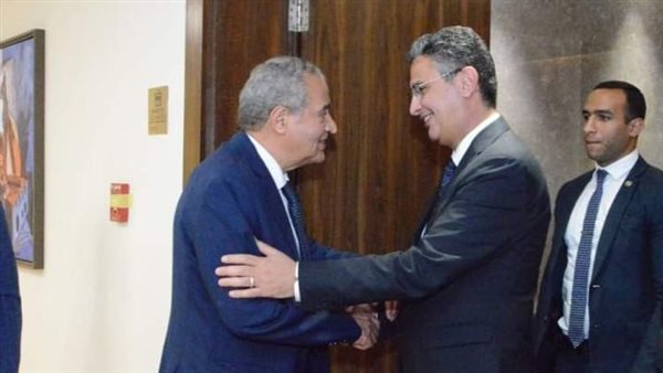 وزير التموين