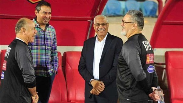 جمال علام وميكالي