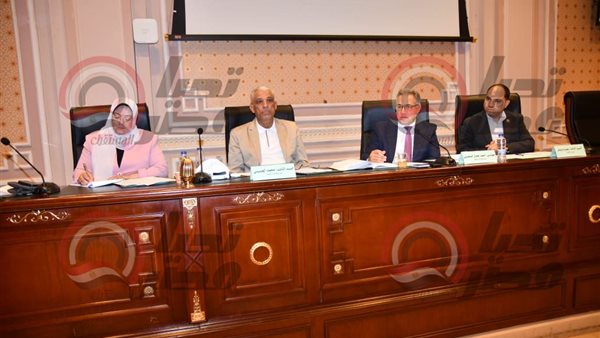 اجتماع لجنة الإدارة