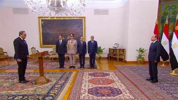 محافظ قنا الجديد