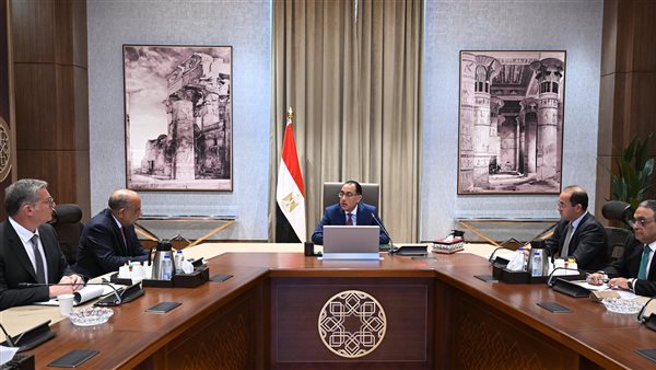 اجتماع مدبولي مع