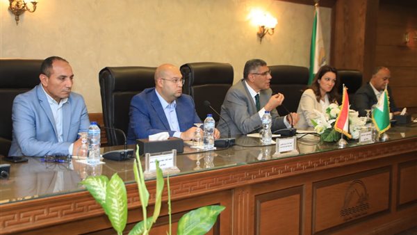 جانب من اللقاء