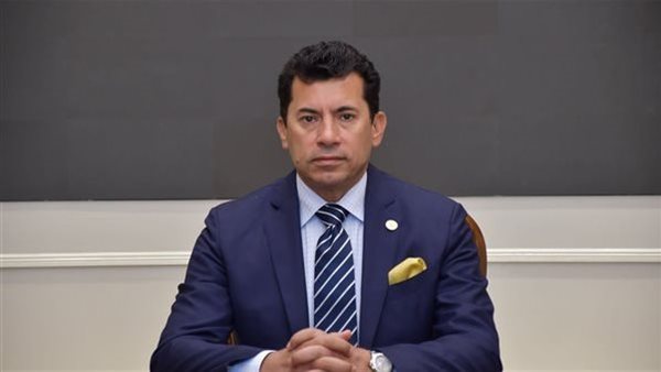 وزير الشباب والرياضة