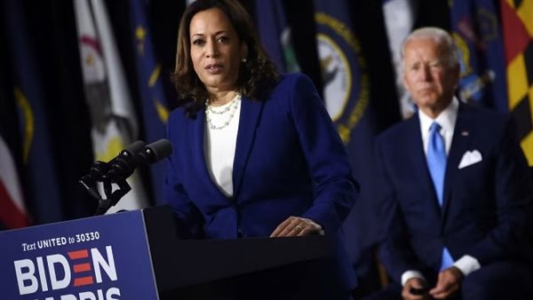 كاملا هاريس