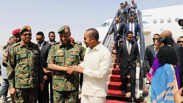  آبي أحمد - عبد الفتاح