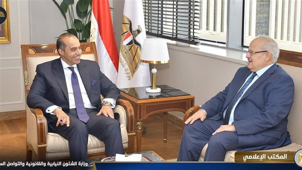 المستشار محمود فوزي