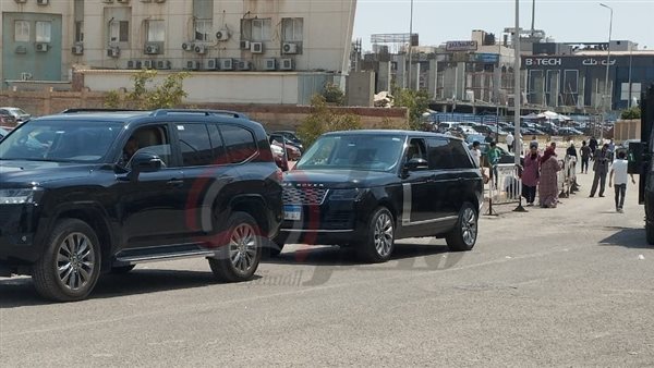 سيارة شيرين عبدالوهاب