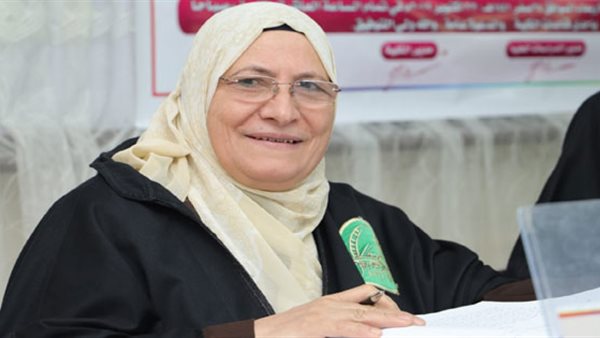 الدكتورة فتحية الحنفي