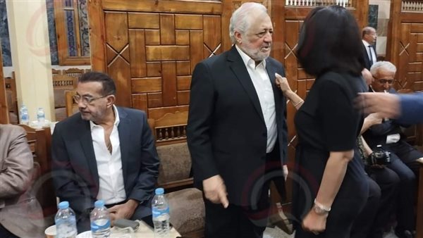 عزاء والدة الإعلامي