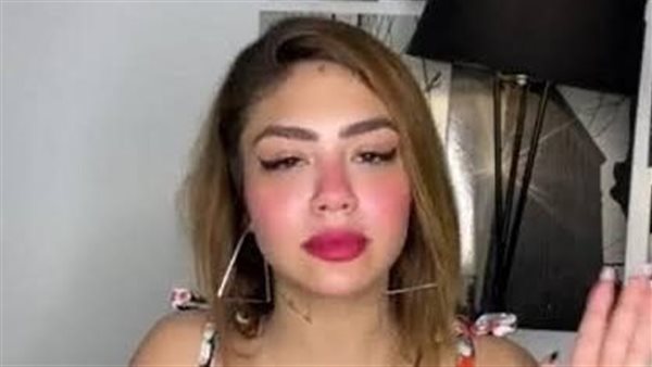 البلوجر هدير عبد