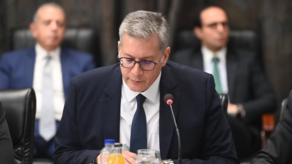 وزير البترول 