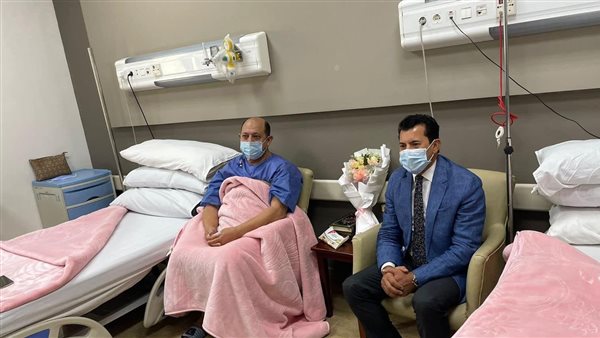 وزير الشباب والرياضة