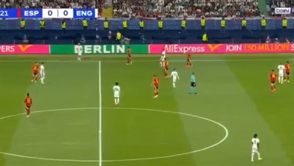 إسبانيا أمام إنجلترا