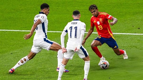 مباراة إسبانيا وإنجلترا