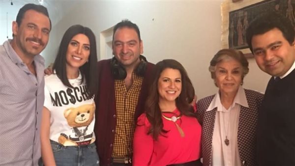  إنجي وجدان تنعي