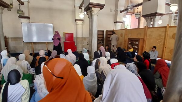 واعظات الأزهر