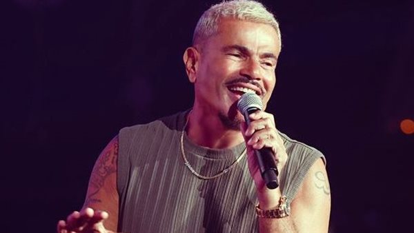 الفنان عمرو دياب