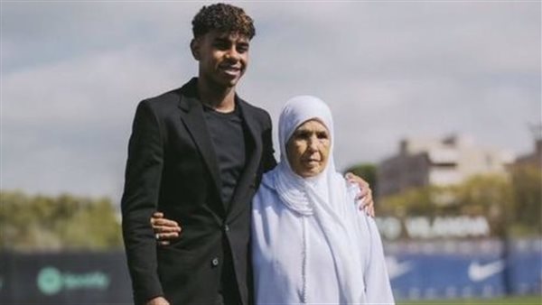 الأمين جمال وجدته