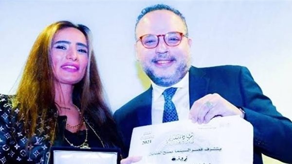 تامر عبد المنعم وزينة