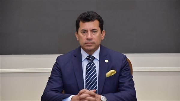 أشرف صبحي وزير الشباب