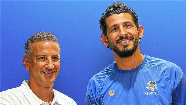 أحمد حجازي لاعب نيوم