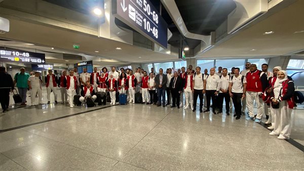 الفوز الأول لبعثة